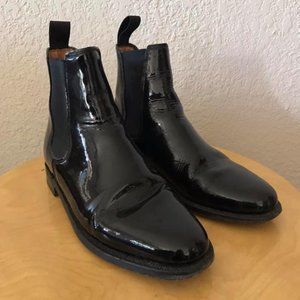 Perfect Little Vintage Patent Mod Chelsea Boots size 6